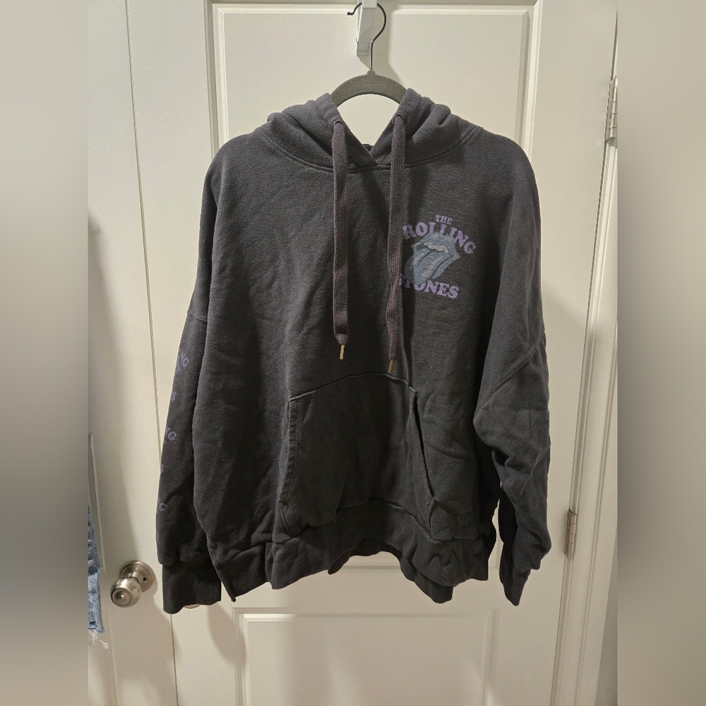 Vintage wash rolling stones sweater